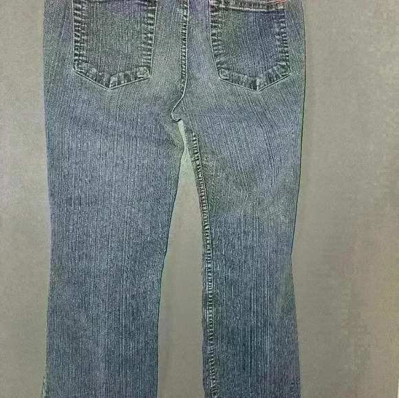 Mossimo Denim Juniors Cropped Jeans Size 9 - Picture 5 of 12